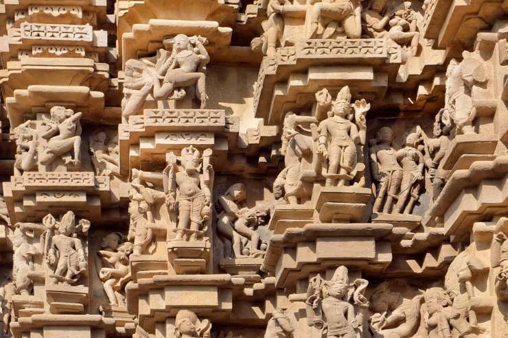 Khajuraho Orchha Jhansi Gwalior tour with Varanasi